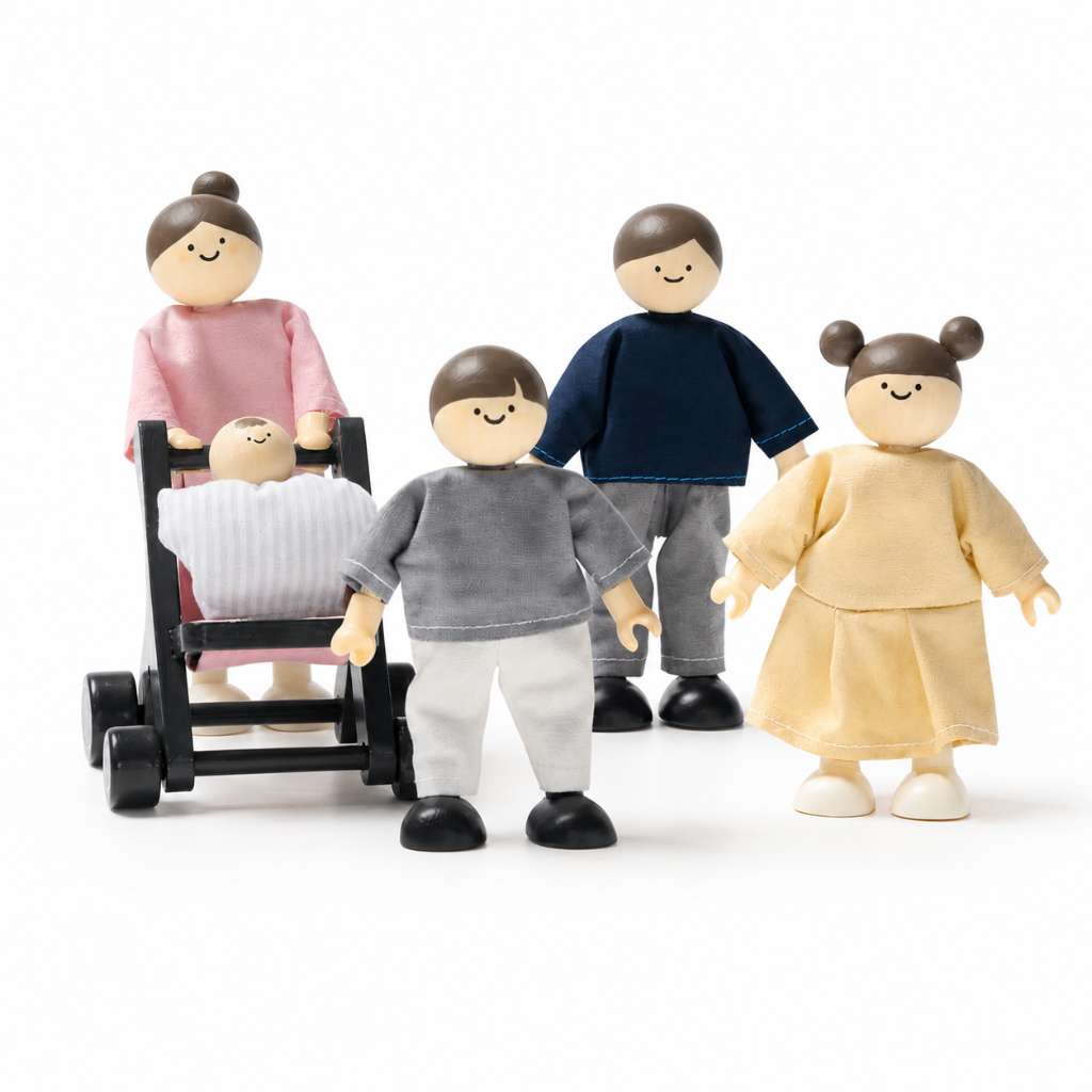 Little Teekie Wooden Family Doll Figures Playset